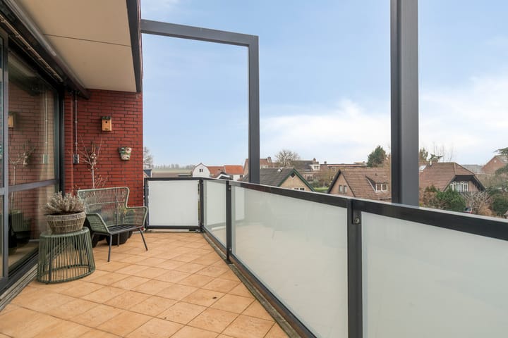 Foto 14 van Groningenlaan 135