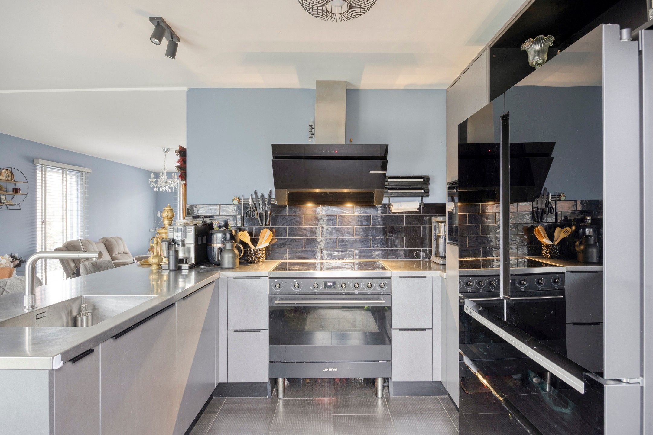 Photo 9 of Noordeinde 127