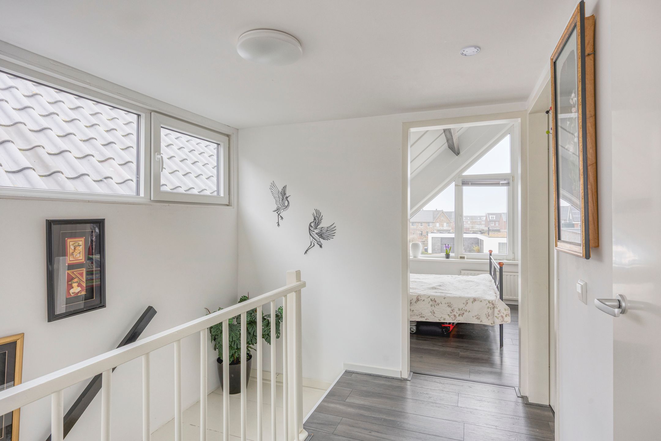 Photo 18 of Noordeinde 127