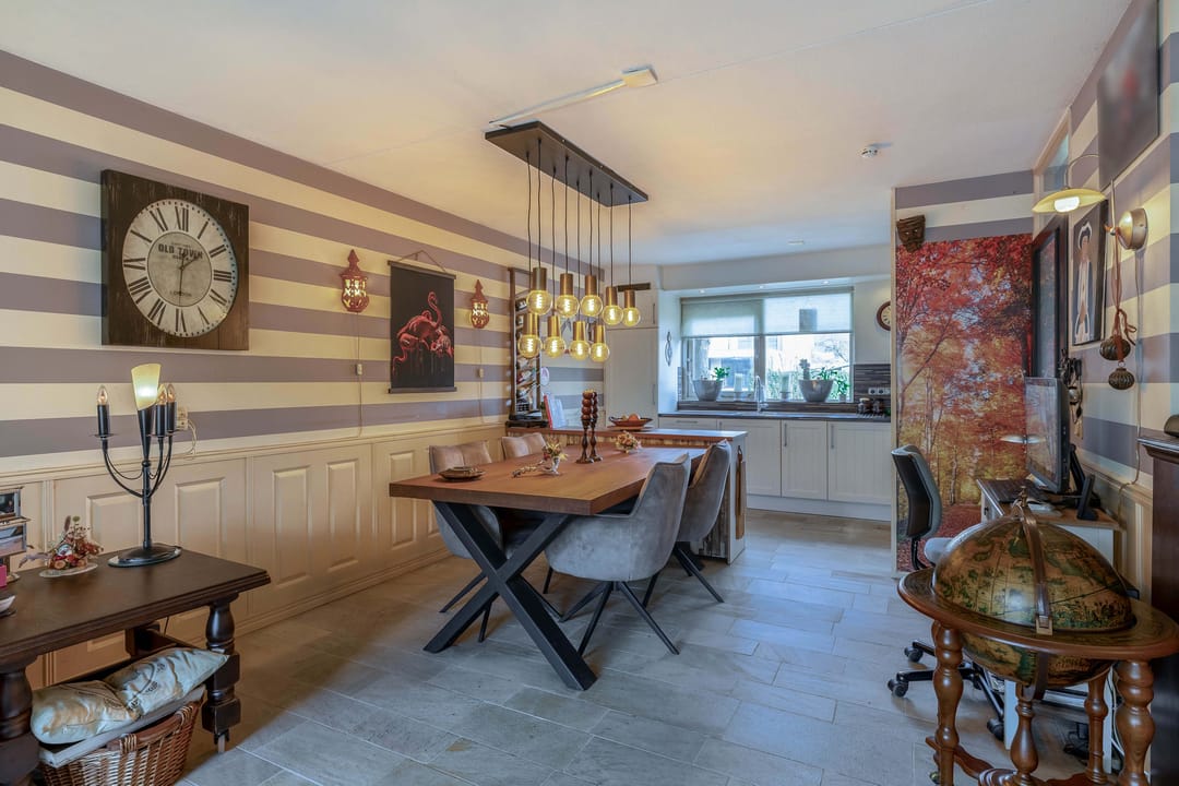 Foto 8 van Albert Schweitzerlaan 107