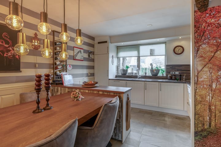 Photo 9 of Albert Schweitzerlaan 107