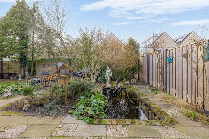 Photo 33 of Albert Schweitzerlaan 107