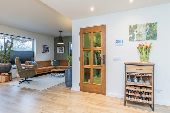 Photo 7 of Opfergeltstraat 6