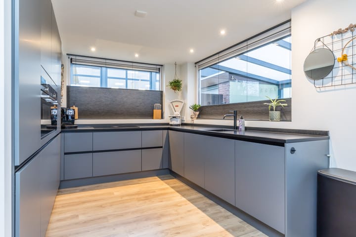 Photo 15 of Opfergeltstraat 6