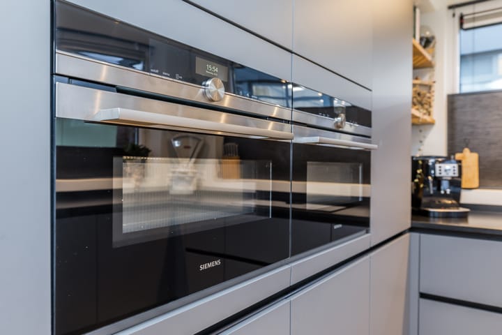 Photo 17 of Opfergeltstraat 6