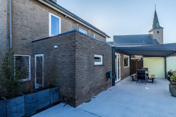 Photo 51 of Opfergeltstraat 6