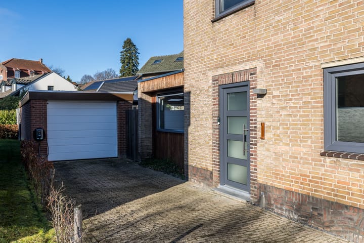 Photo 56 of Opfergeltstraat 6