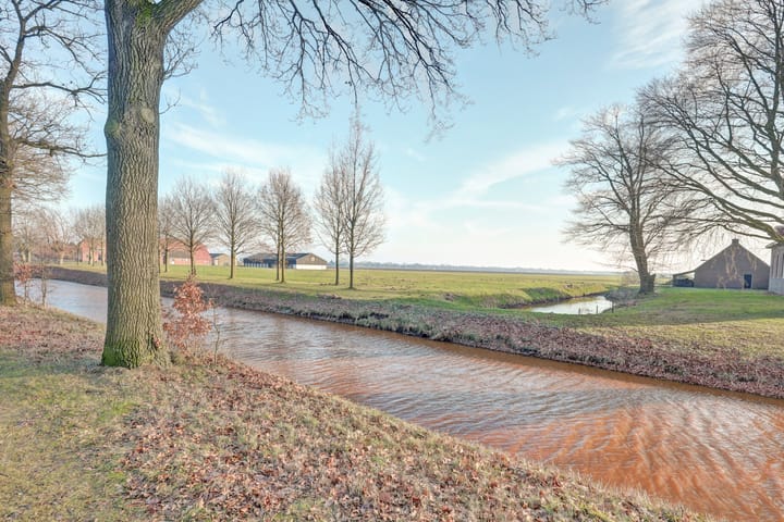 Foto 44 van Kanaal A NZ 157