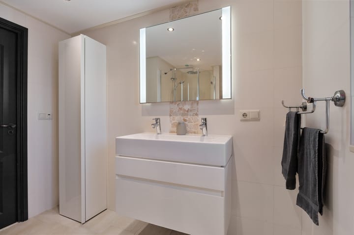 Foto 36 van Frederikastraat 82