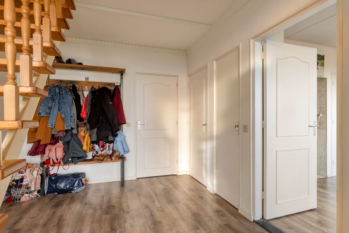 Foto 18 van Driehoek 5