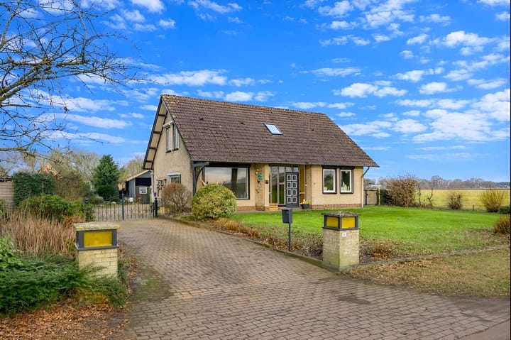 Foto 43 van Driehoek 5