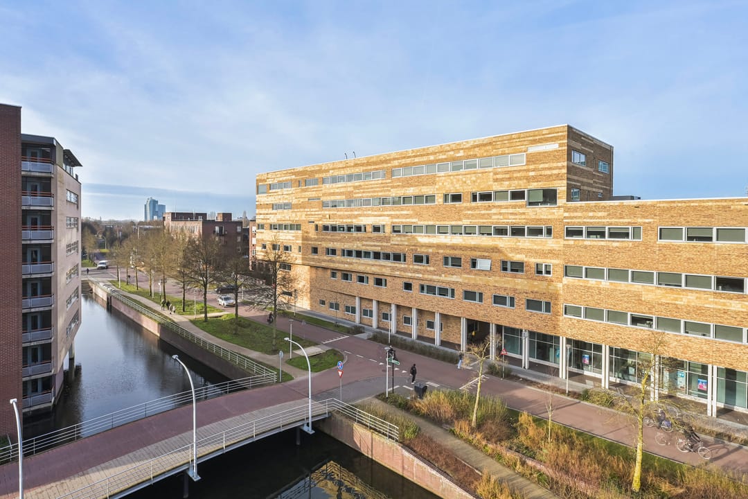 Foto 13 van Bremenstraat 79