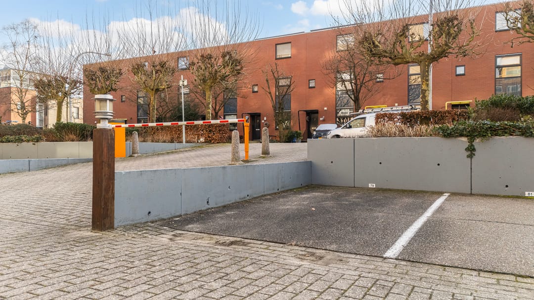 Foto 23 van Bremenstraat 79