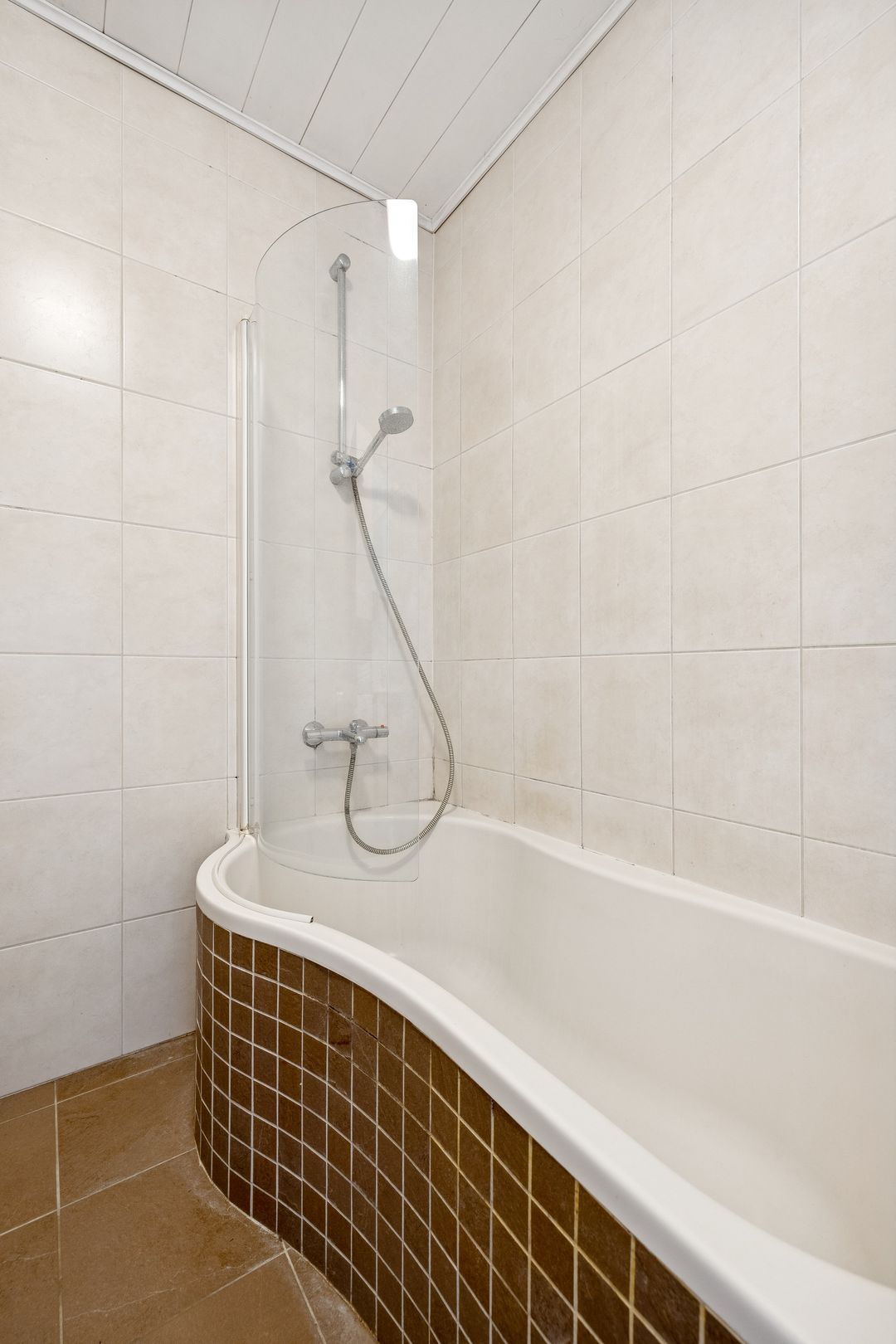 Photo 22 of Bijland 305