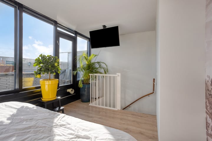 Foto 19 van Maria Rutgersweg 57