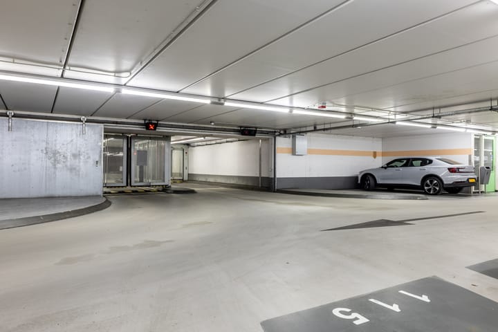 Foto 38 van Kazerneplein 27