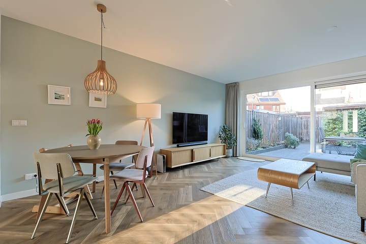 Foto 8 van Doornenburg 86