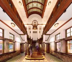 View photo 3 of Parklaan 8