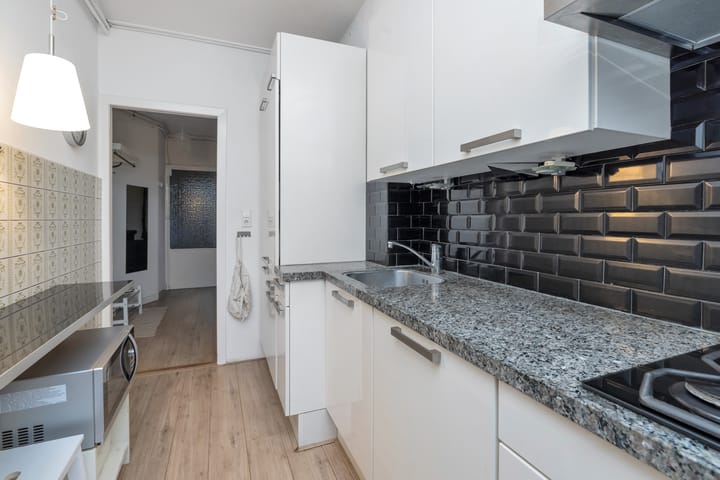 Foto 11 van Van Zeggelenplein 3