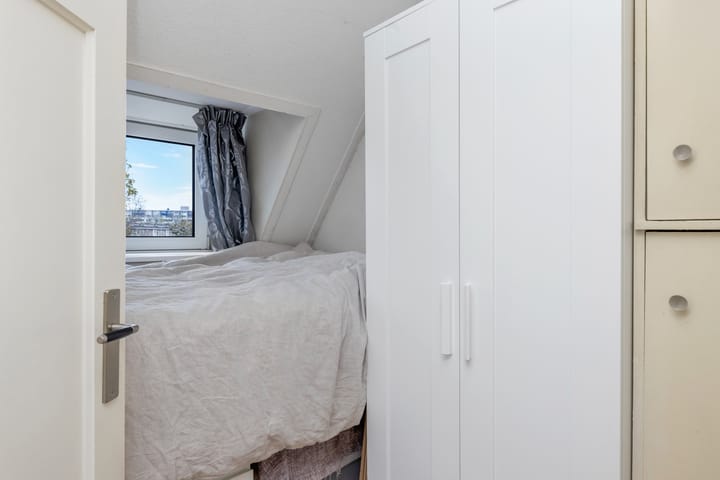 Foto 20 van Van Zeggelenplein 3