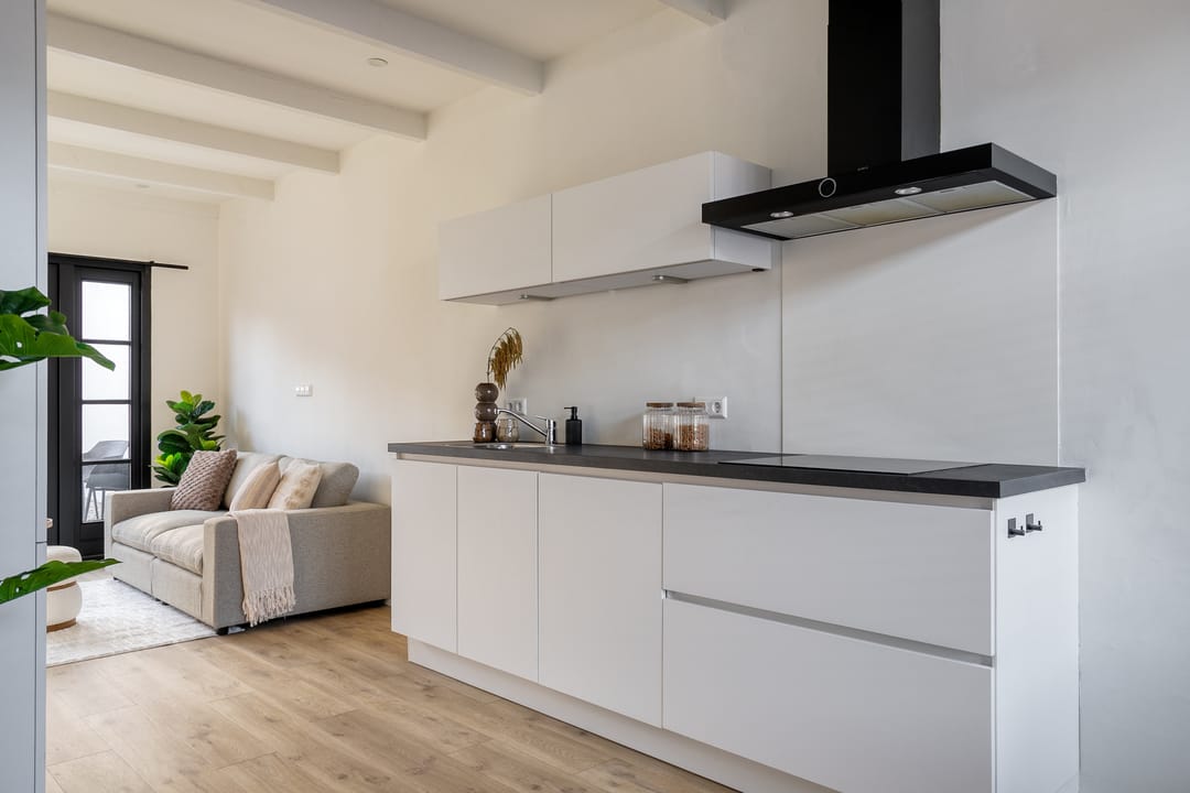 Photo 11 of Nassaustraat 73