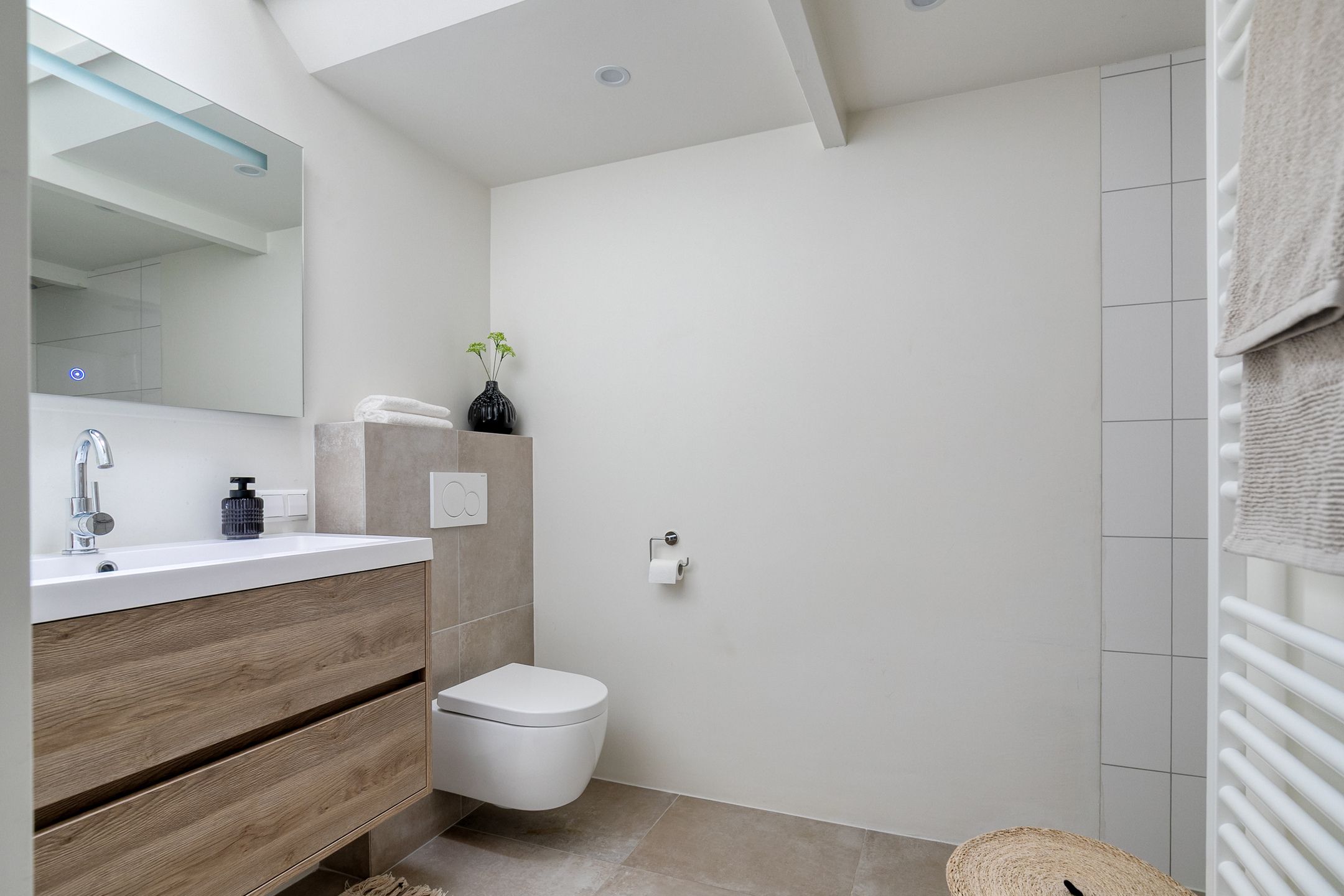 Photo 24 of Nassaustraat 73