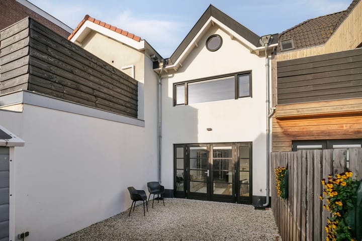 Foto 28 van Nassaustraat 73