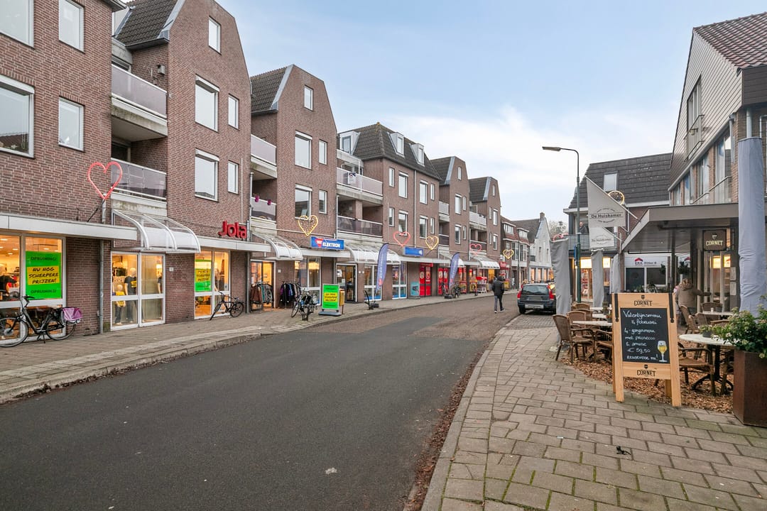 Photo 31 of Nassaustraat 73