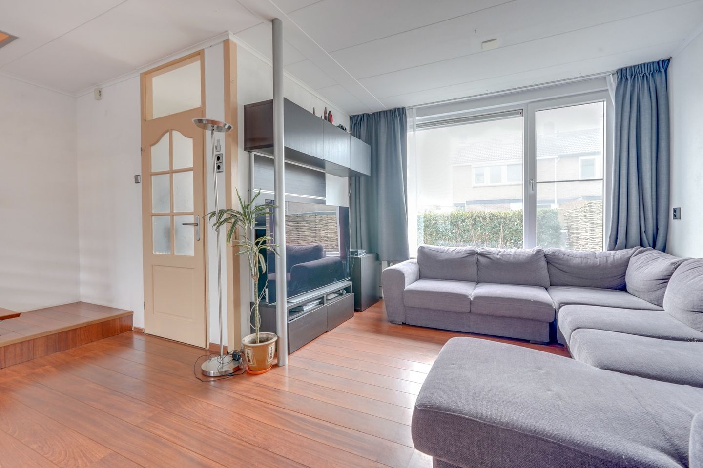 Photo 14 of Sperwerstraat 8