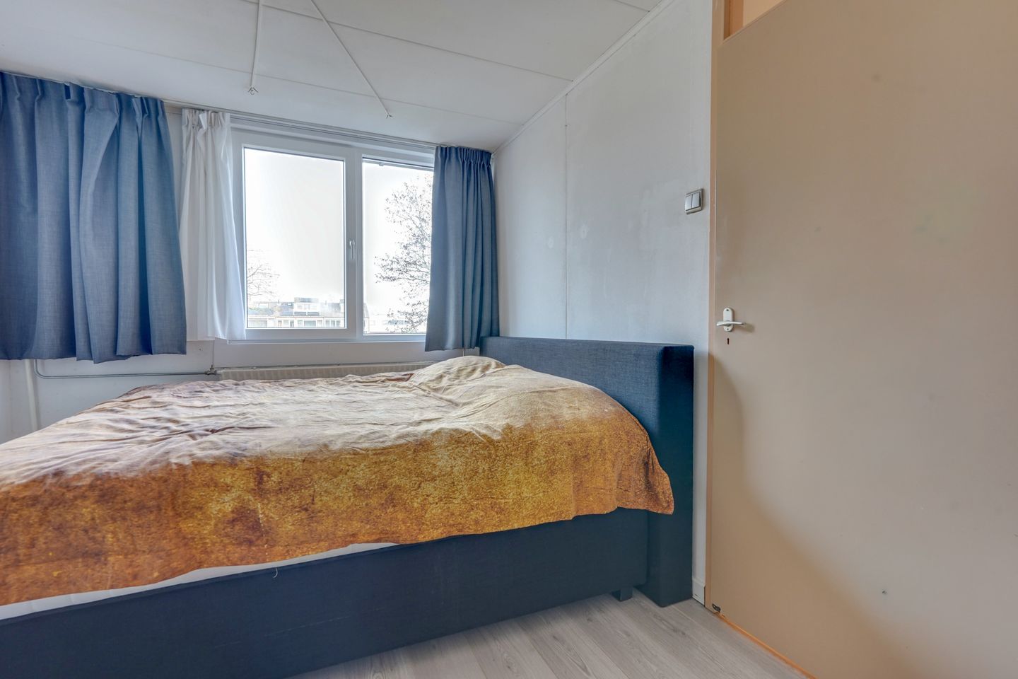 Photo 44 of Sperwerstraat 8