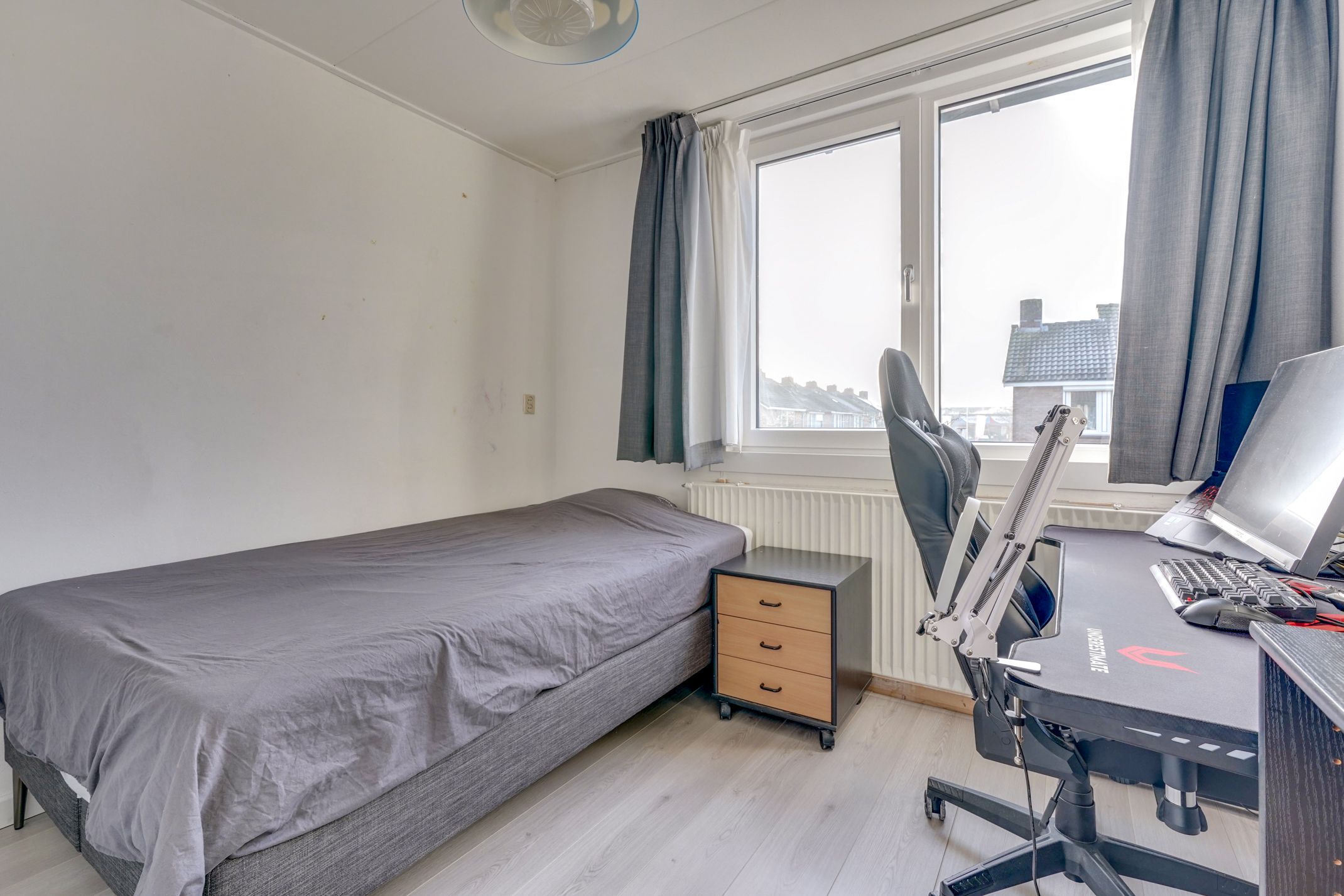 Photo 51 of Sperwerstraat 8