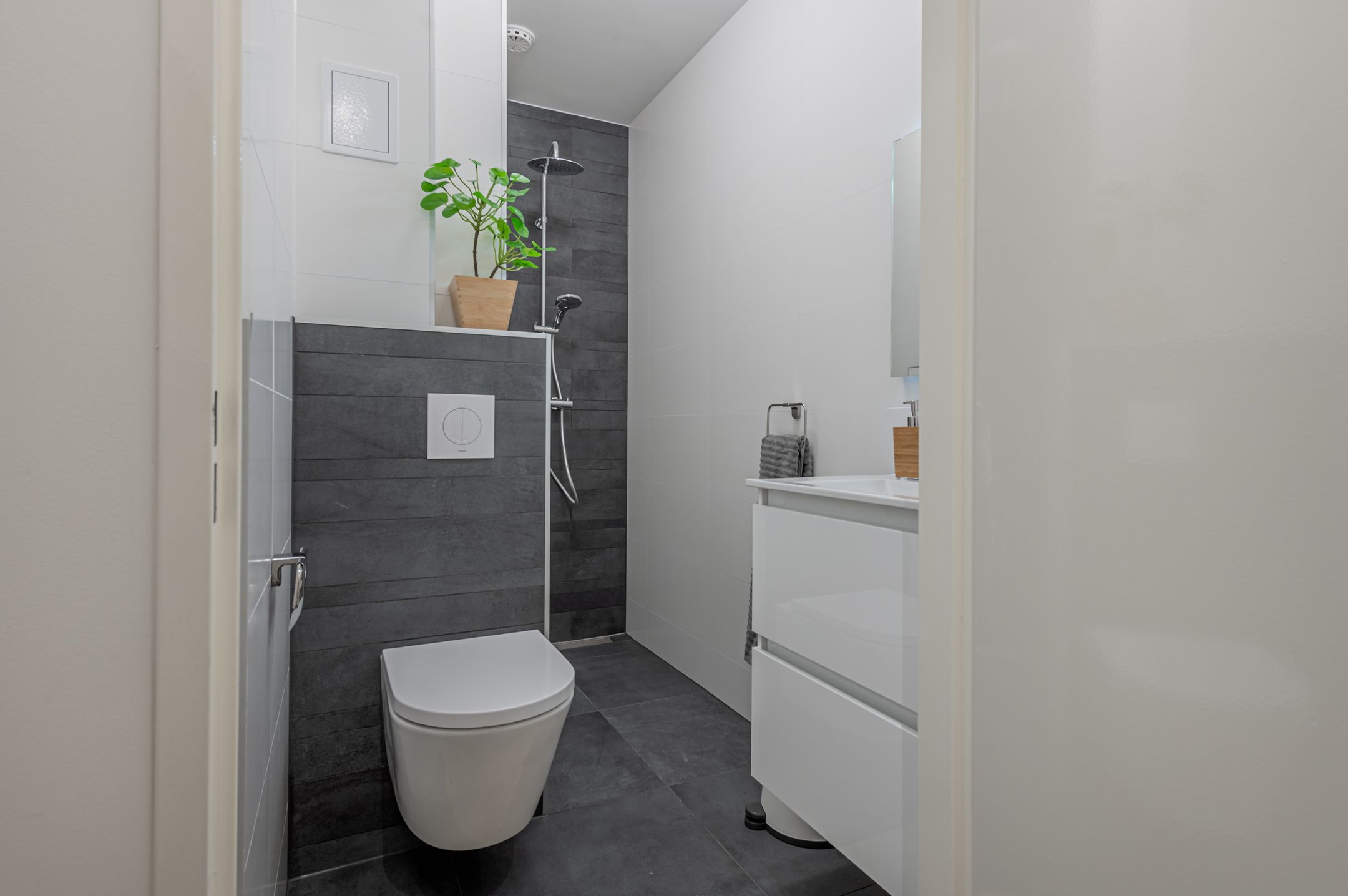 Photo 33 of Laan van Vollenhove 154