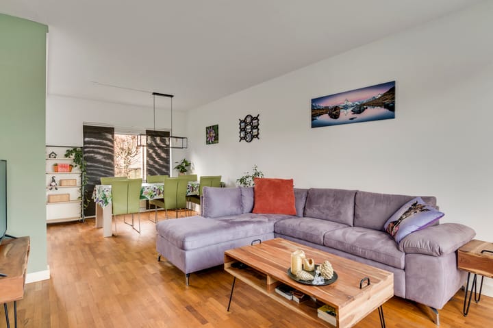 Foto 2 van Odiliaplein 2