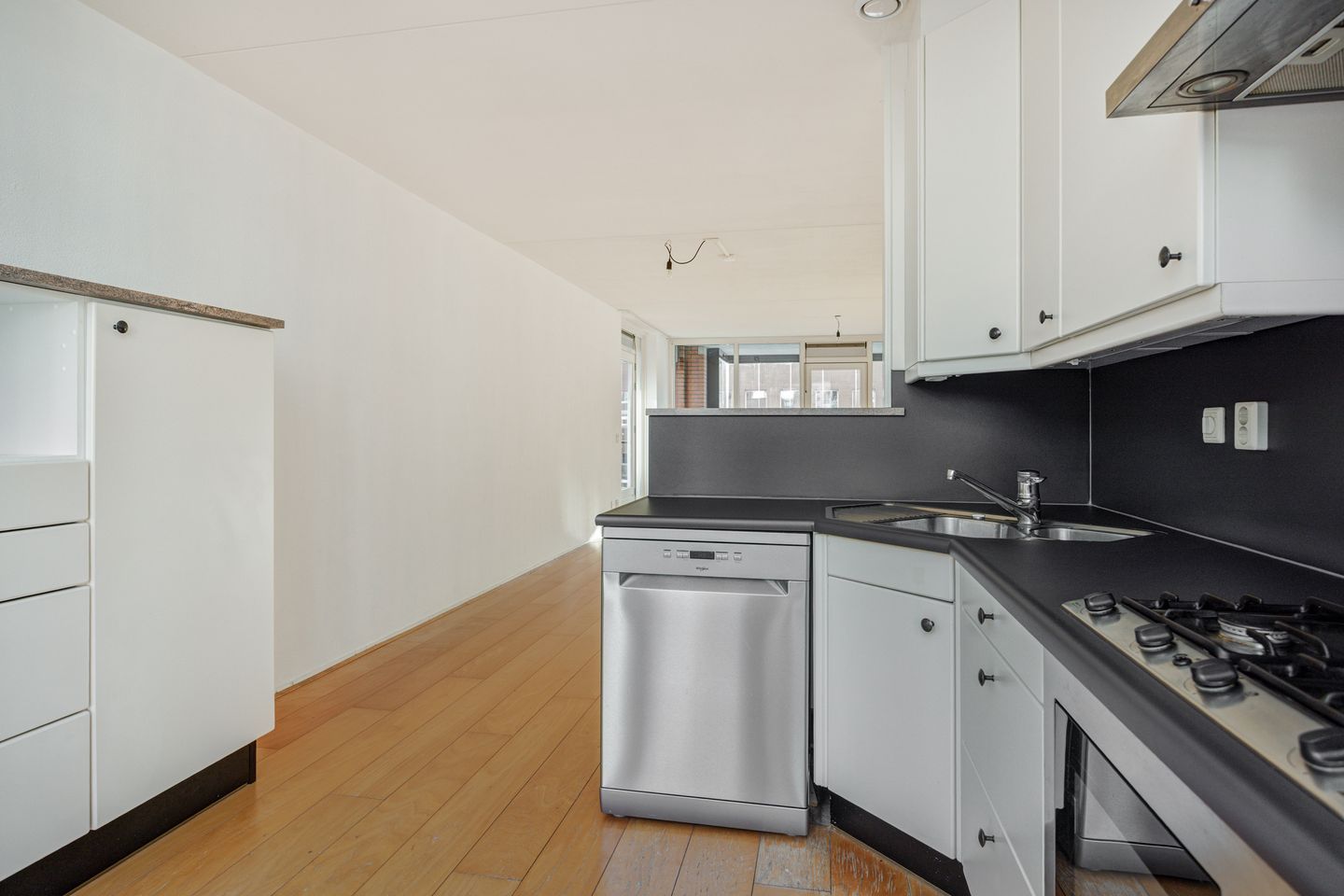 Foto 10 van Leeghwaterlaan 77