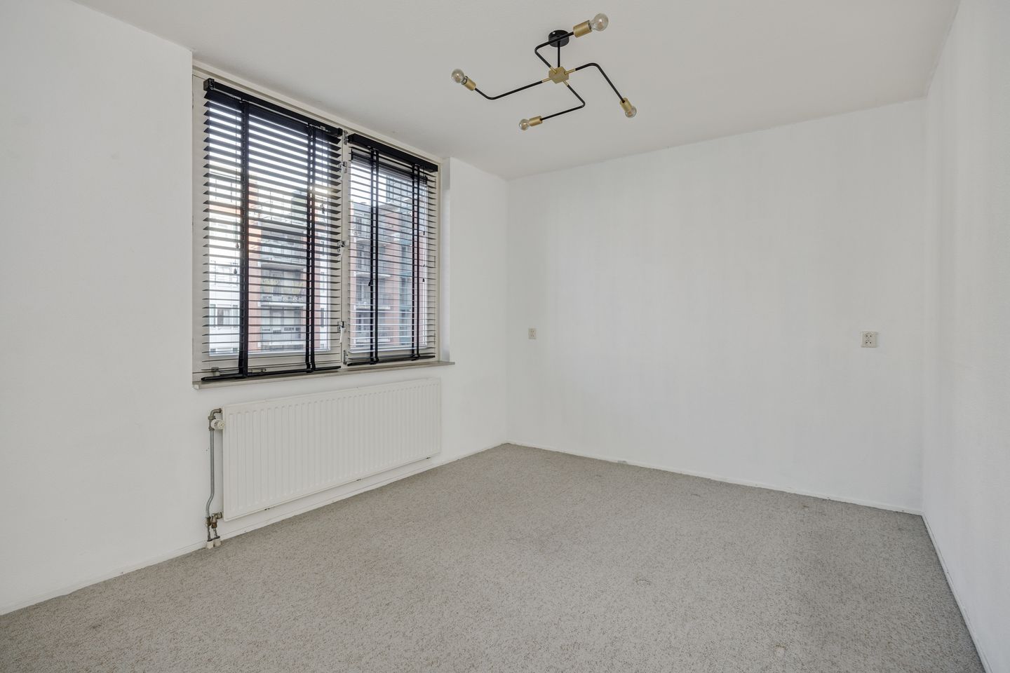 Foto 19 van Leeghwaterlaan 77