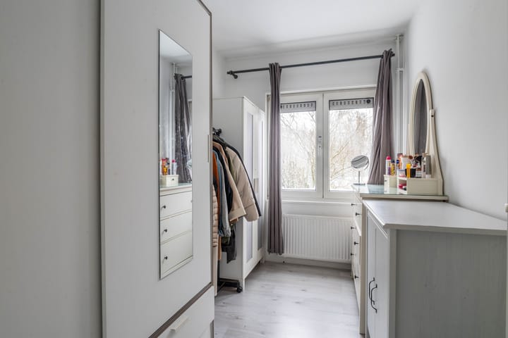 Photo 21 of Wethouder In 't Veldstraat 130