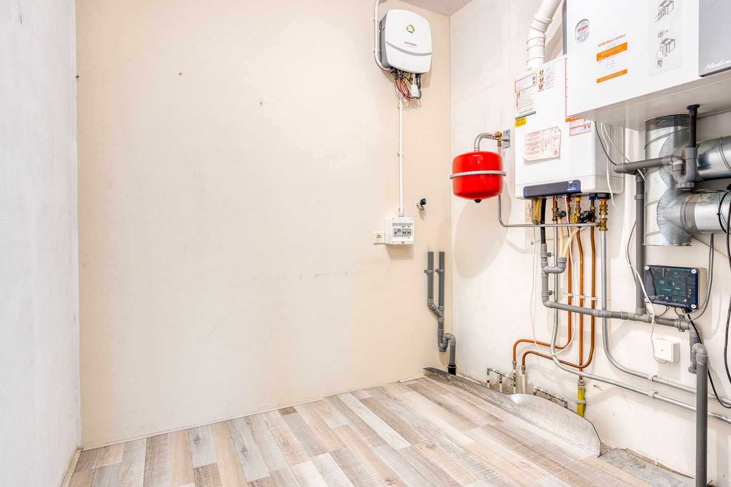 Foto 34 van Rostockstraat 139