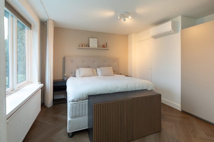 Foto 16 van Loosdrechtseweg 121