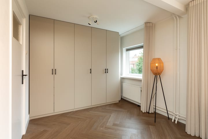 Foto 17 van Loosdrechtseweg 121