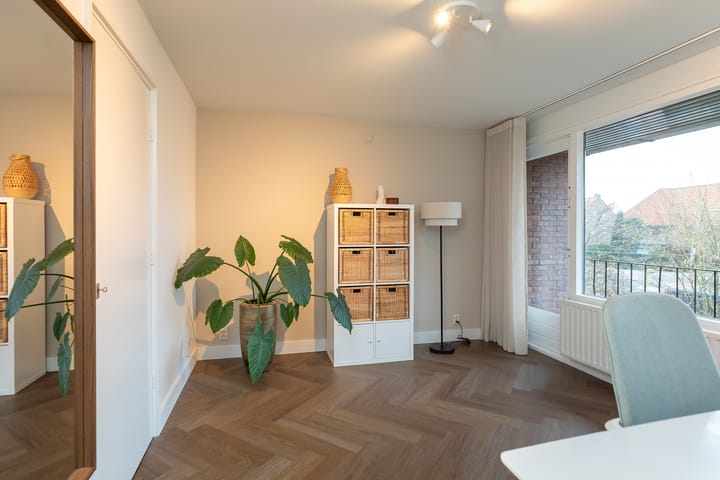 Foto 18 van Loosdrechtseweg 121