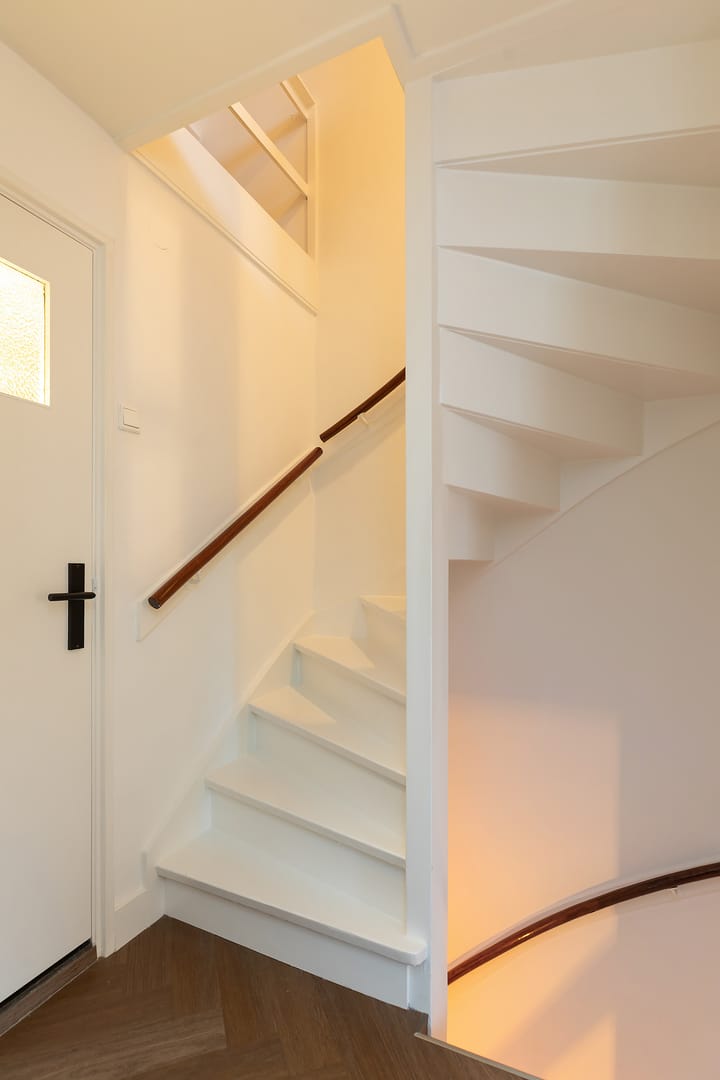 Foto 21 van Loosdrechtseweg 121