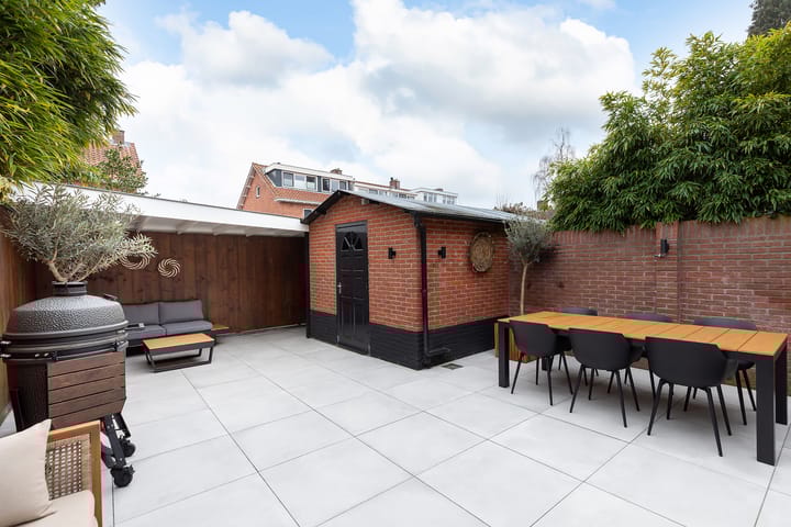 Foto 30 van Loosdrechtseweg 121