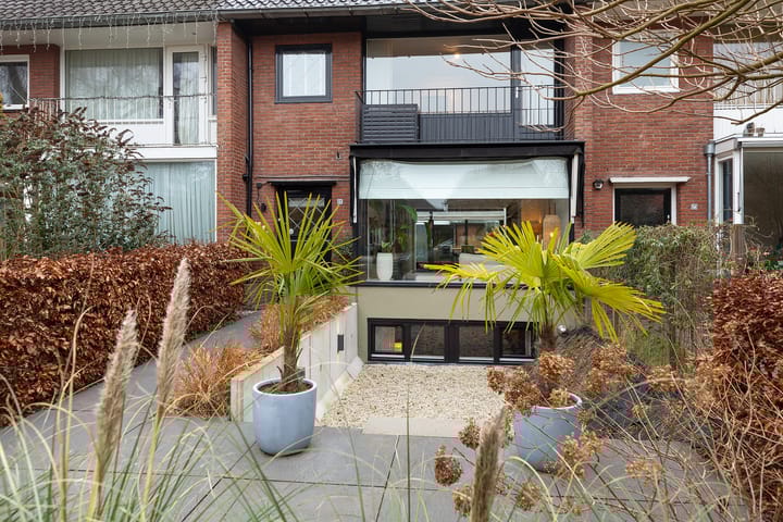 Foto 32 van Loosdrechtseweg 121