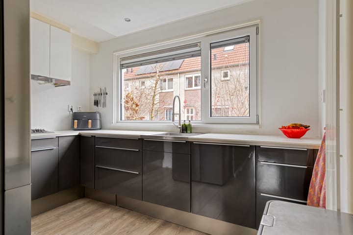 Foto 13 van Monnickendamstraat 61