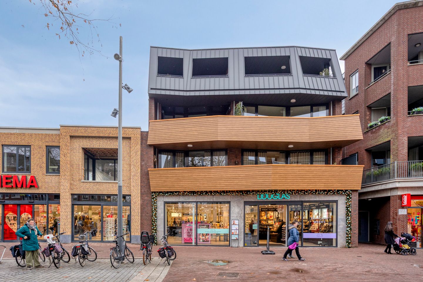 Photo 1 of Markt 83-C2