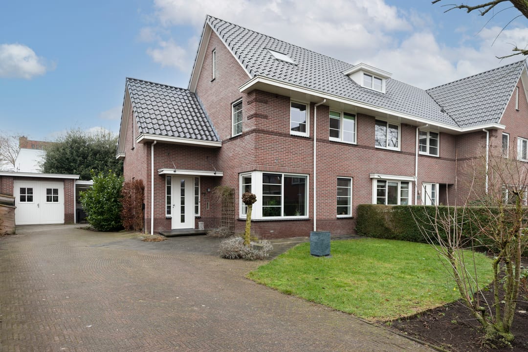 Foto 1 van Schumanlaan 5