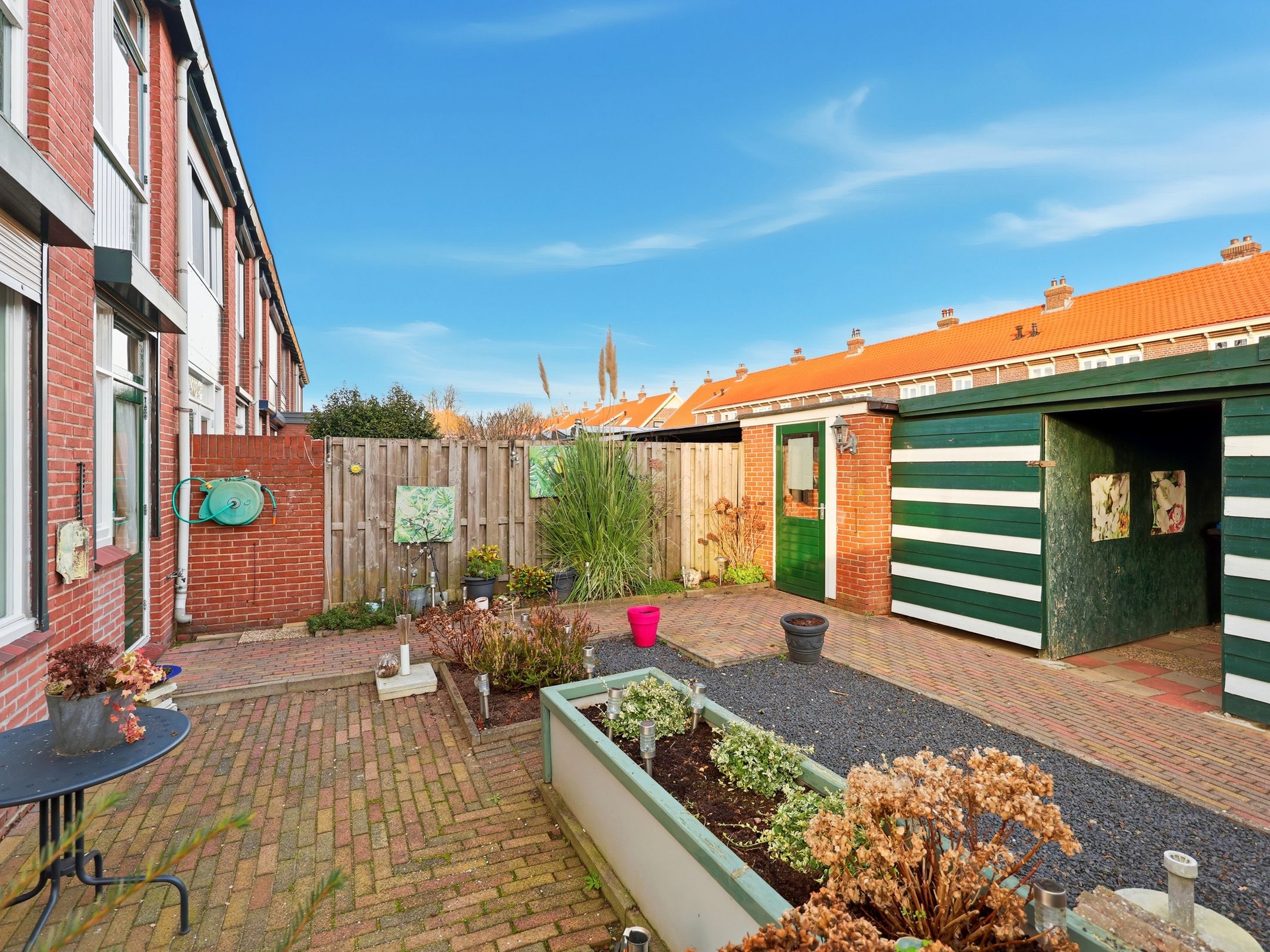 Foto 21 van De Genestetplein 9