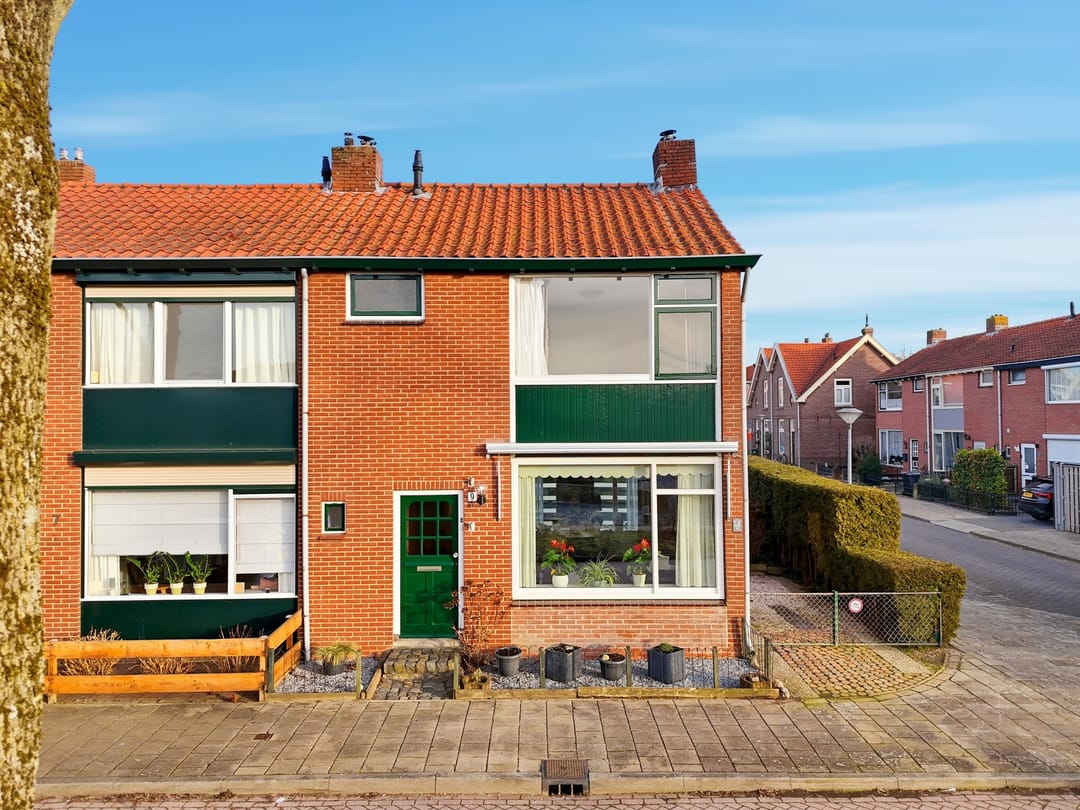 Foto 26 van De Genestetplein 9