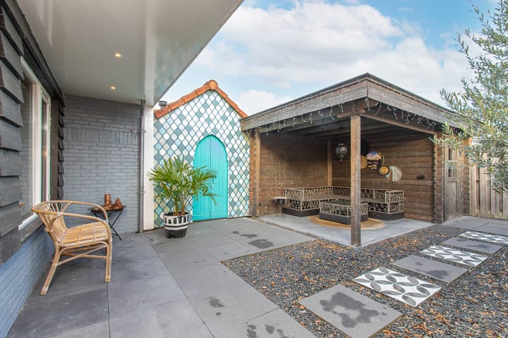 Photo 2 of Prinses Irenelaan 8