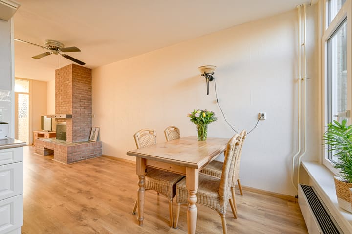 Foto 17 van Themislaan 45